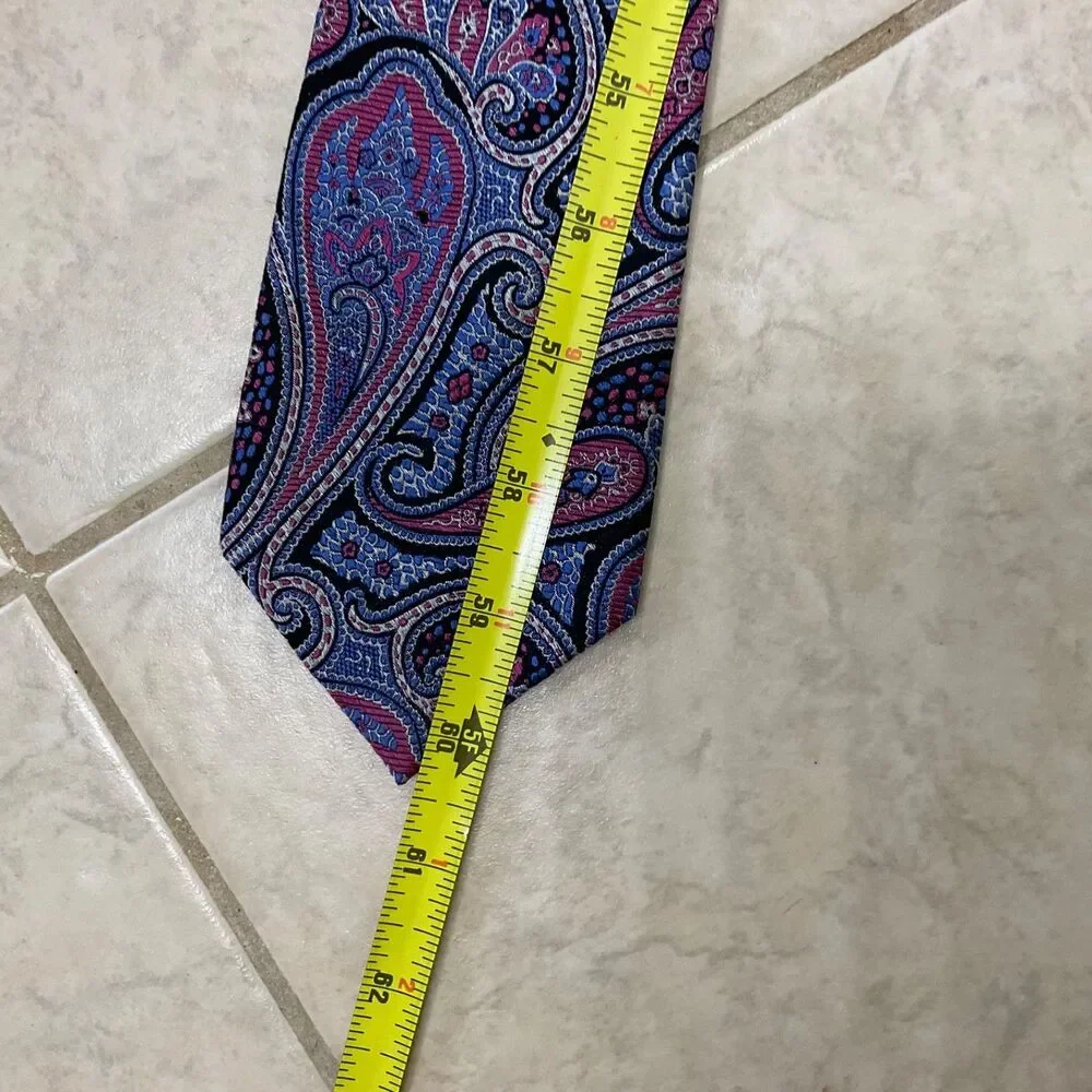 TED BAKER Men's Tie long Textured  100% Silk Necktie Paisley 60.5” x 3.3/4